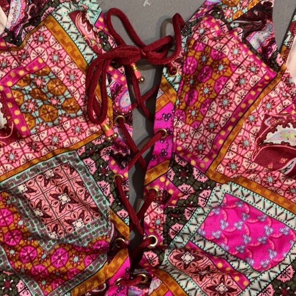 paisley print one piece swimsuit - Picture 2 of 5